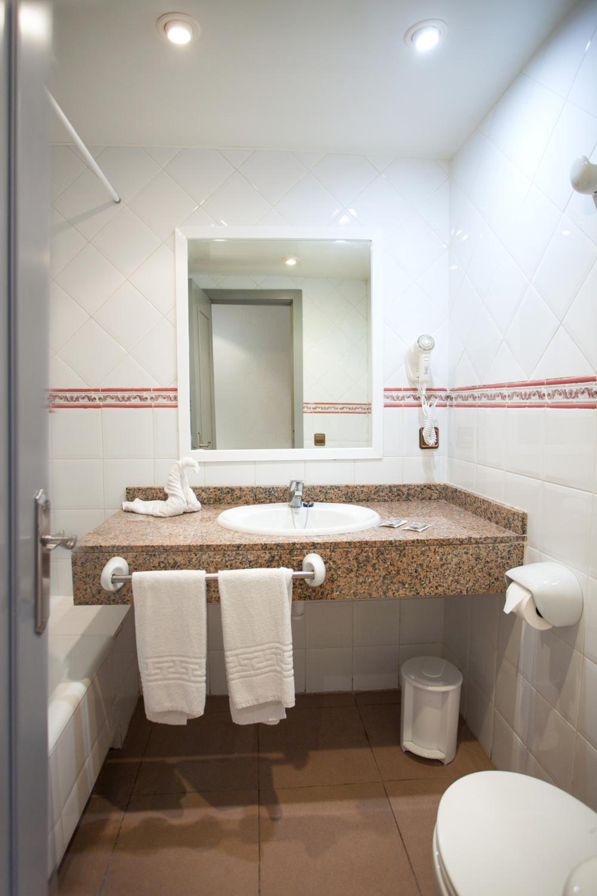غرفة مفردة، Hotel Cassandra Formerly Hotel Santa Monica 2/2
