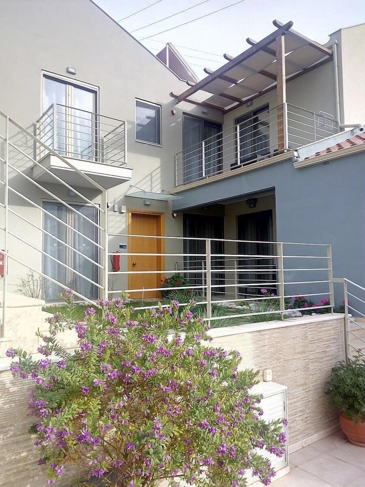 Mantinia Bay Hotel 2/45