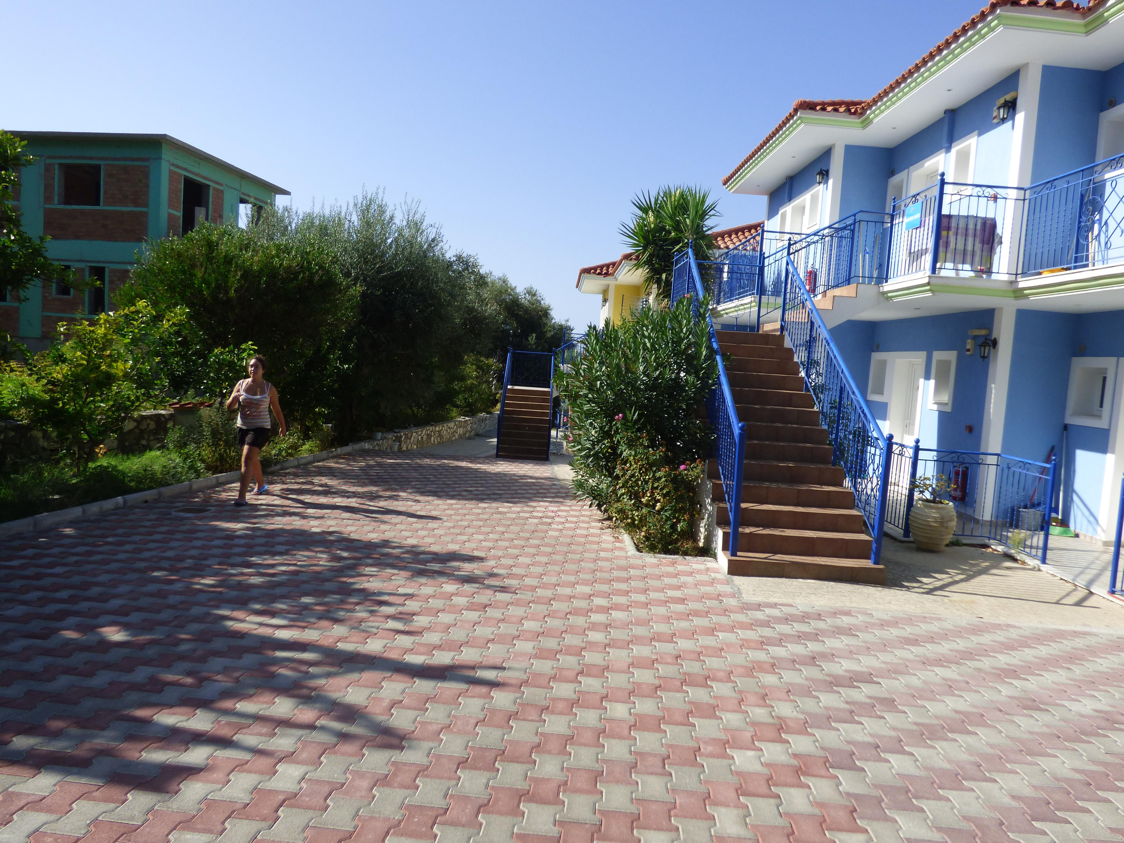 Milos Studios 28/42