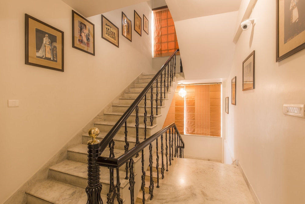 HOTEL UMAID RESIDENCY photo2