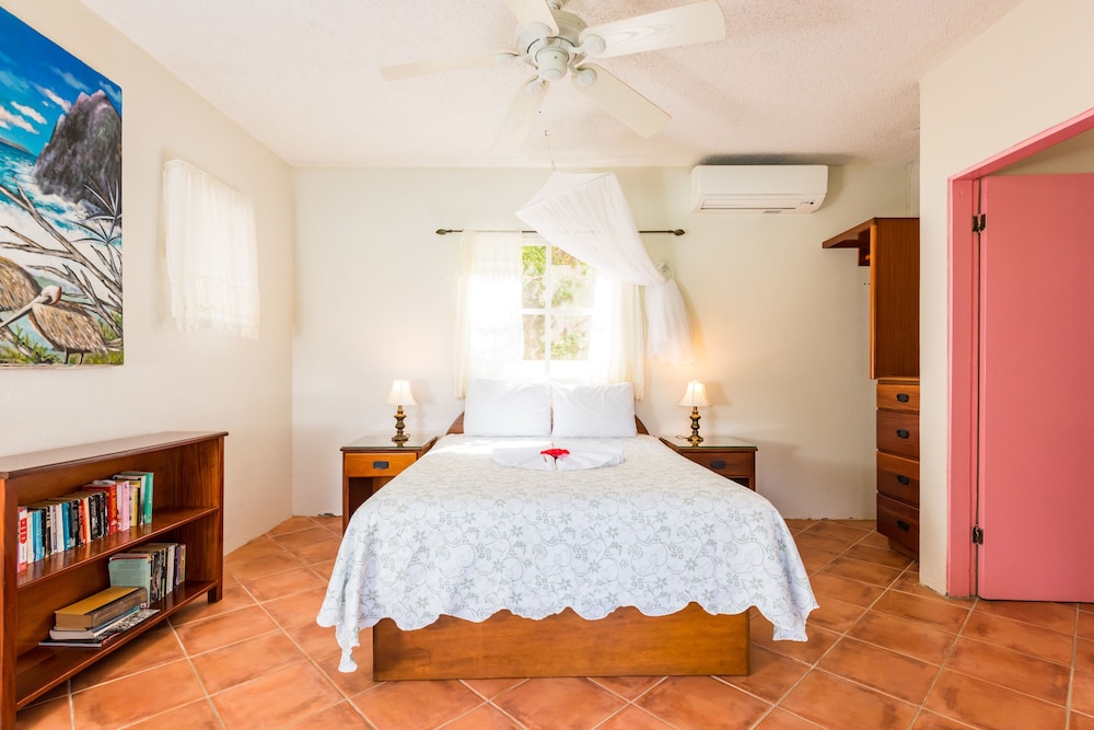 White Bay Villas 13/50