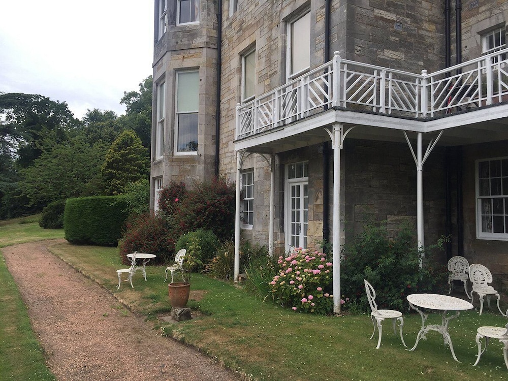 Stravithie Castle 36/41