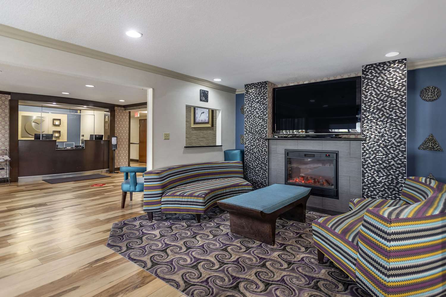 Comfort Inn Tulsa Midtown 9/18