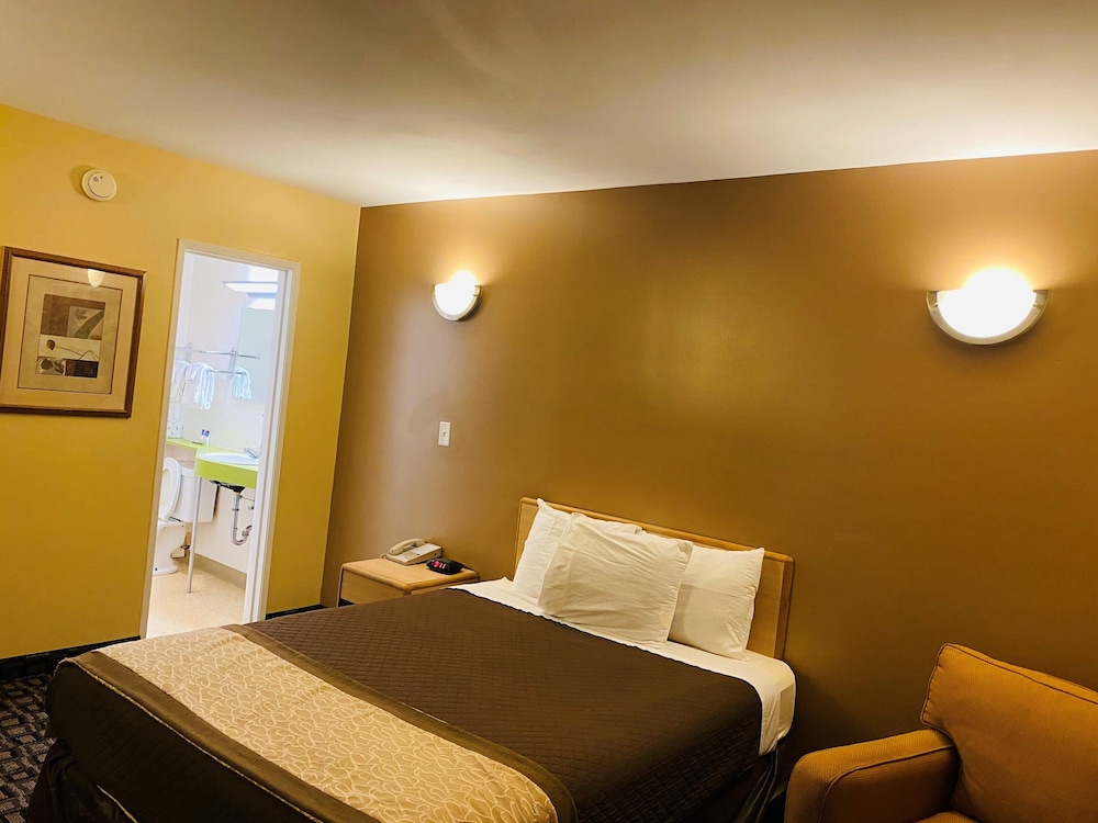 غرفة بسرير كوين، M Star Hotel Mansfield 7/8