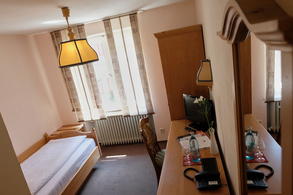 Romantica Hotel Blauer Hecht 31/57