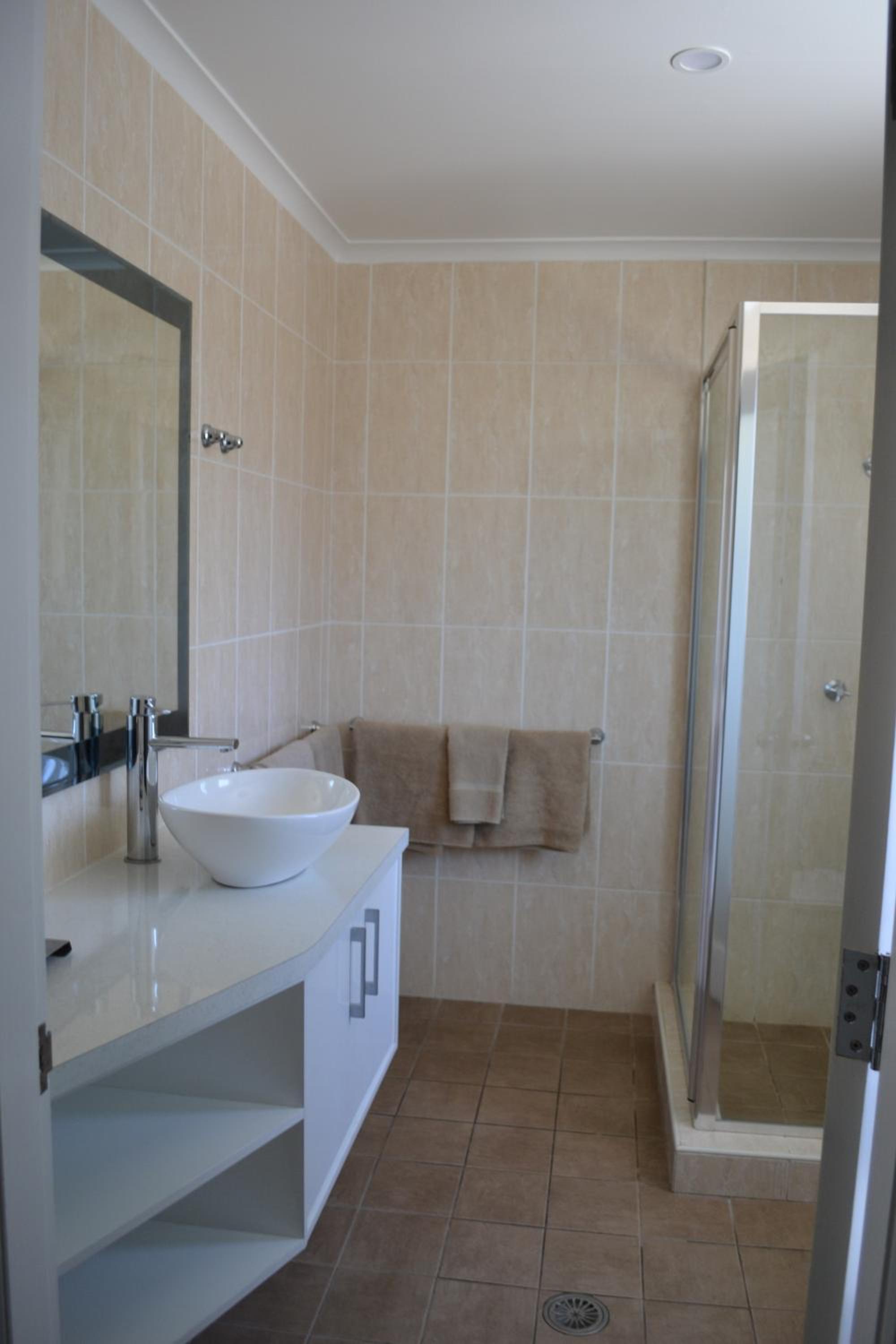 غرفة عائلية، Cattlemans Country Motor Inn & Serviced Apartments 3/3