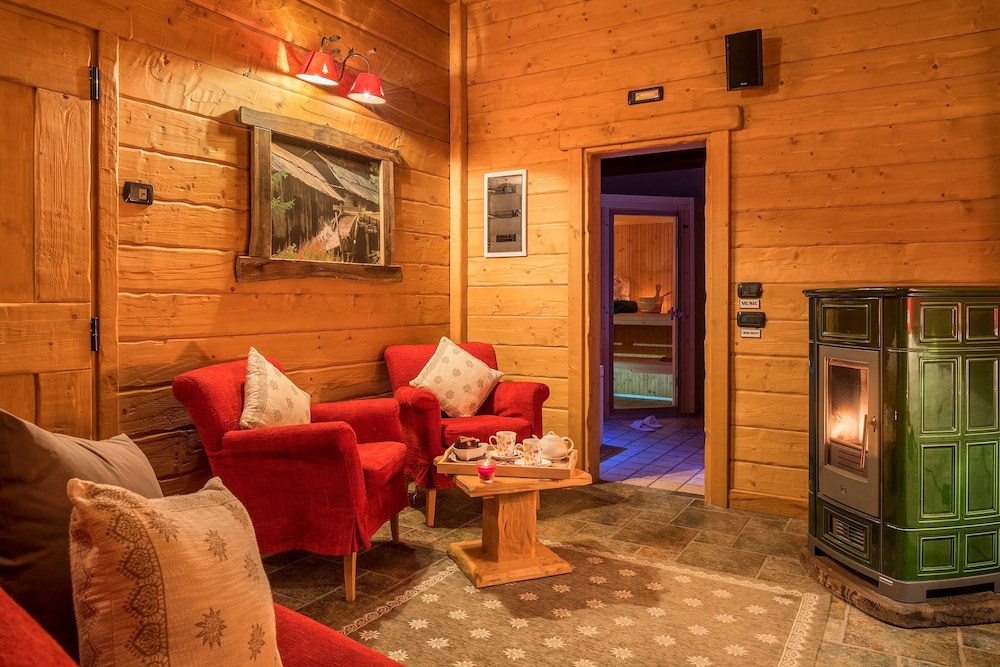 Park Chalet Village 26/50