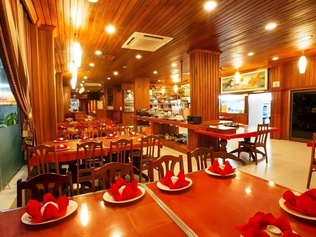 Asia Hotel 36/45