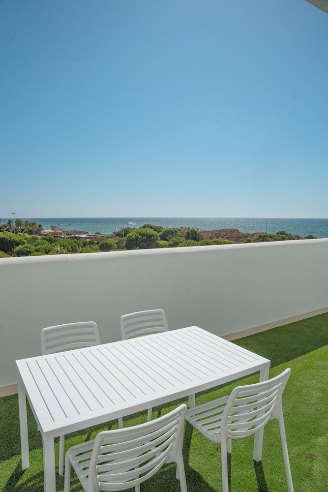 Punta Candor Suites 65/70