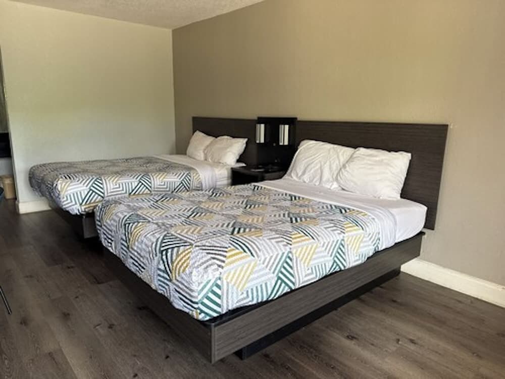 Motel6 Memphis, TN - East 11/53