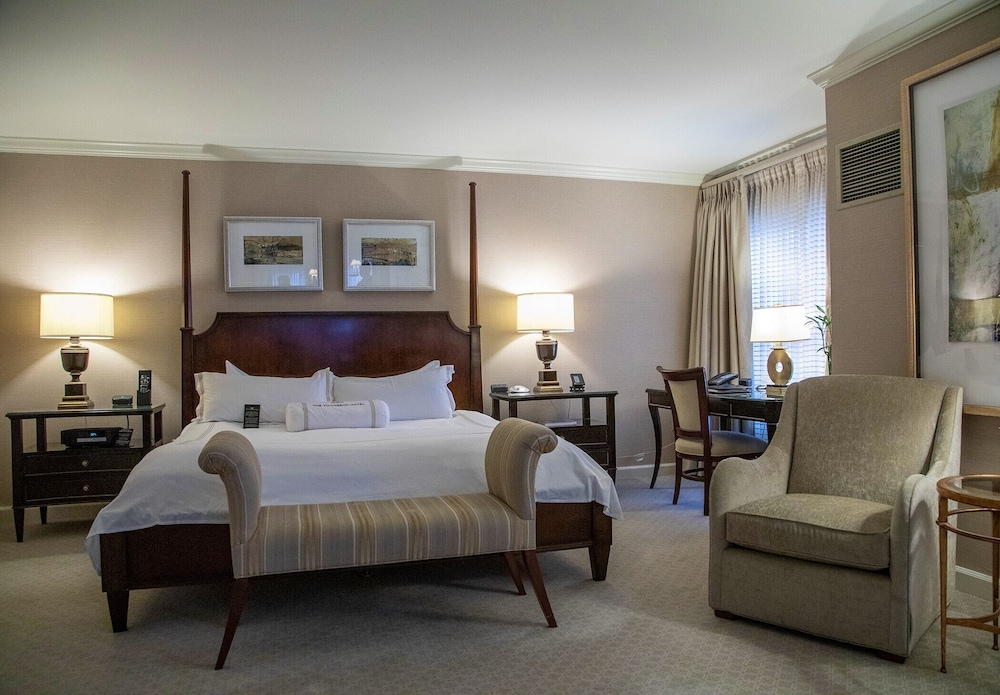 The Townsend Hotel 11/70
