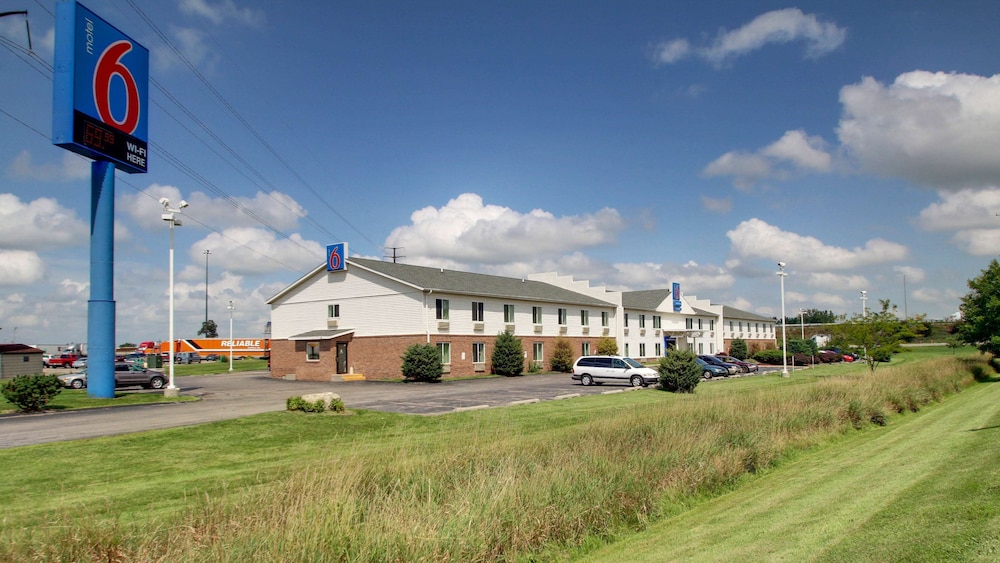 Studio6 Altoona, IA - Des Moines East 54/60