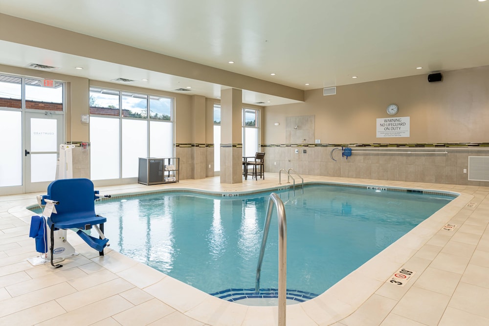 Courtyard by Marriott Asheville Biltmore Village 9/57