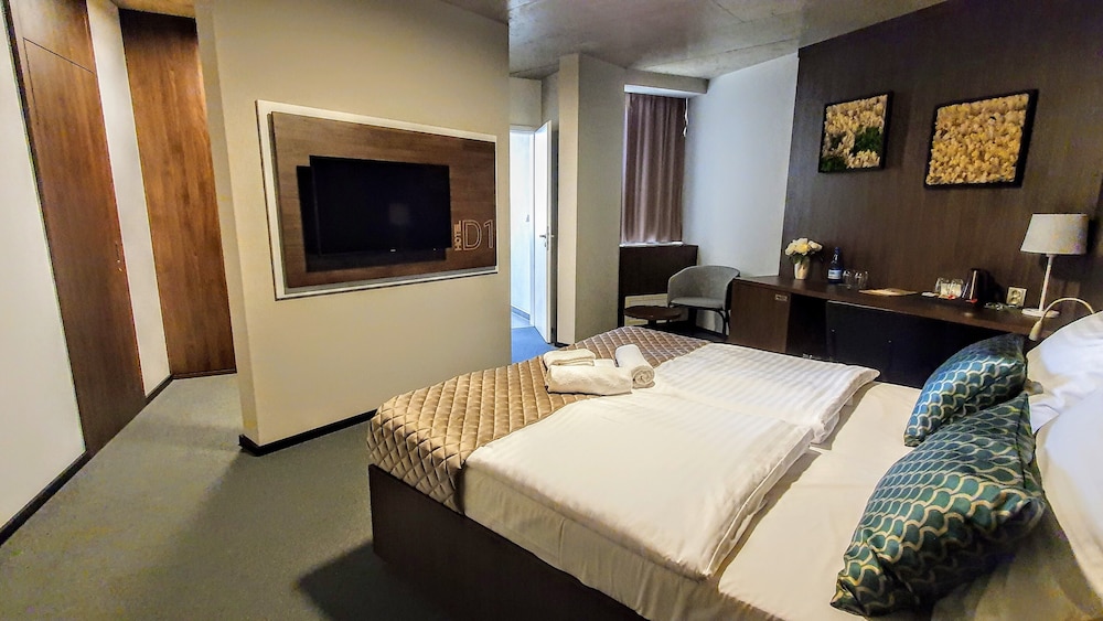 Hotel D1 20/64