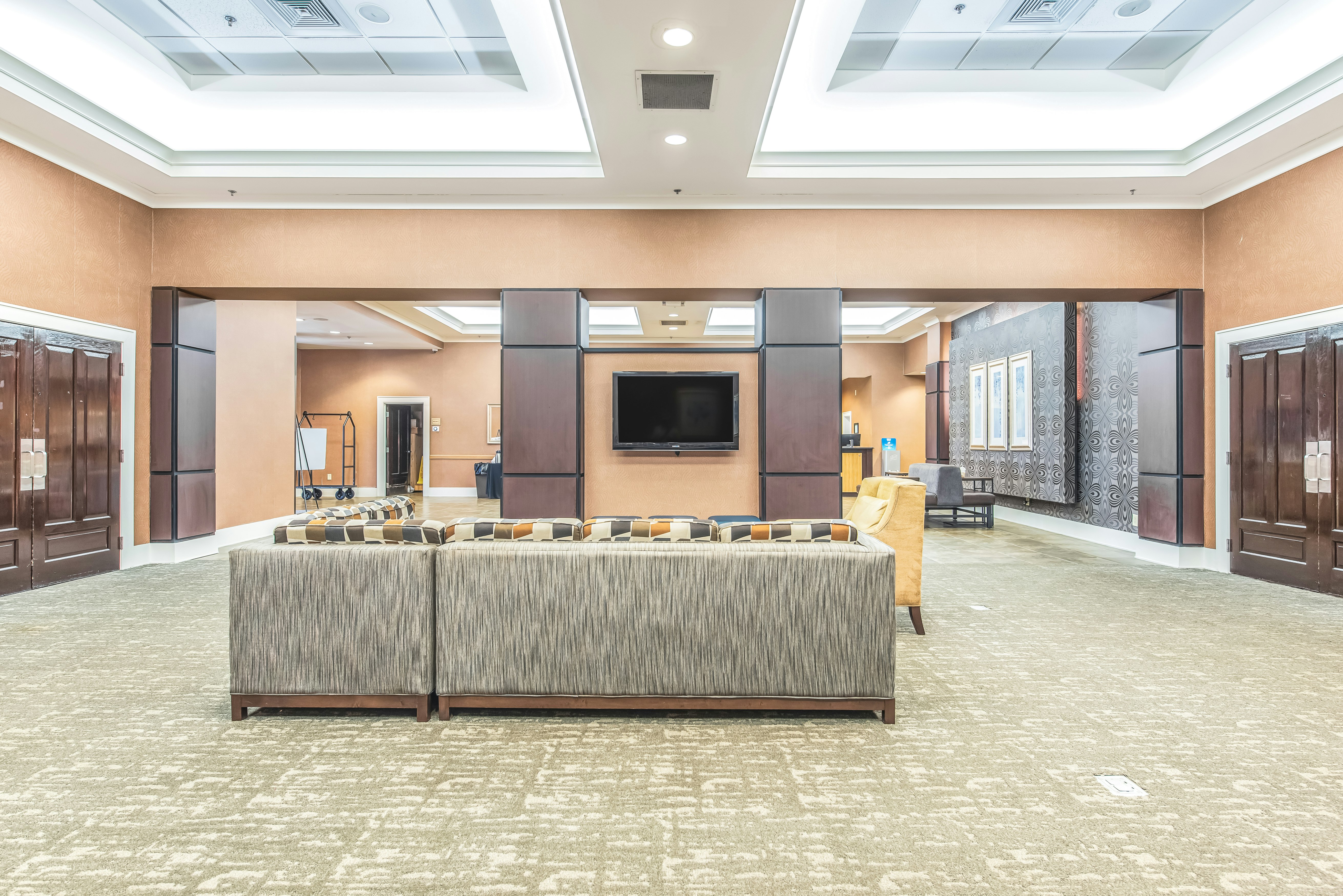 DoubleTree By Hilton Columbus GA 9/44