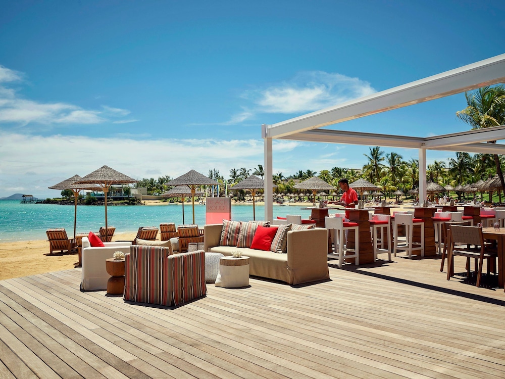 LUX Grand Gaube Resort and Villa 74/80
