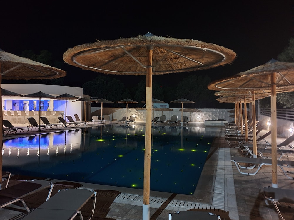 Saint George Resort 30/60