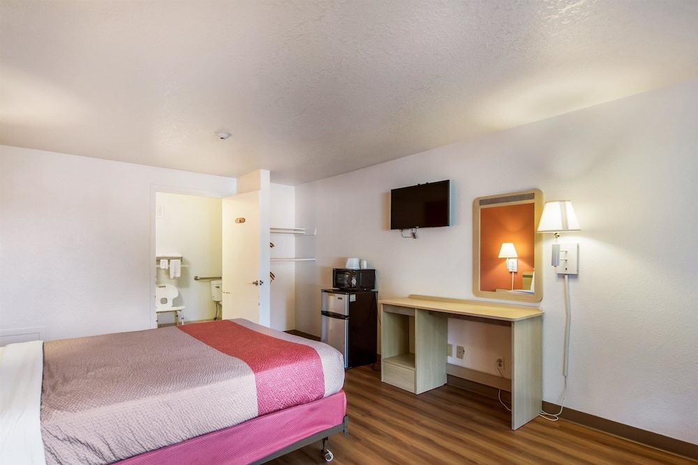 Motel6 Vancouver, WA 18/45