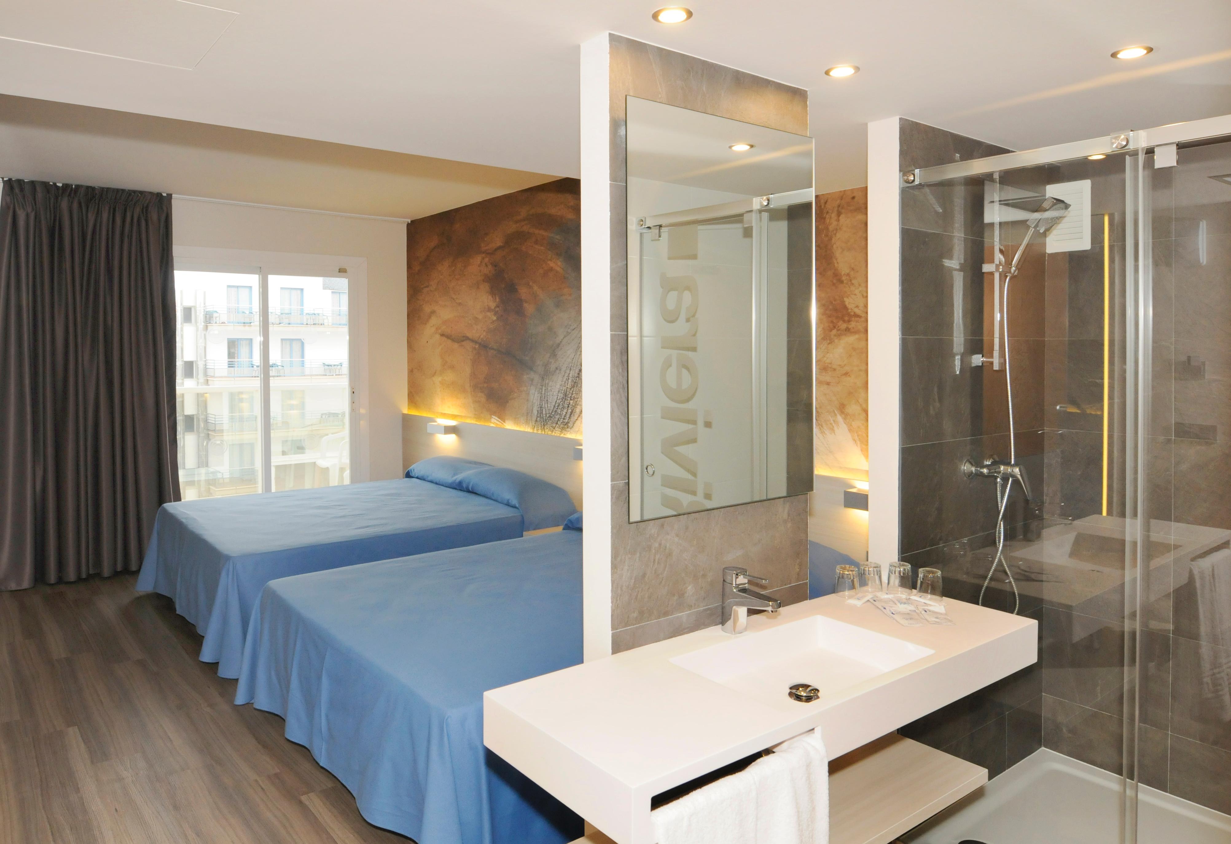 Hotel Riviera Santa Susanna 47/50