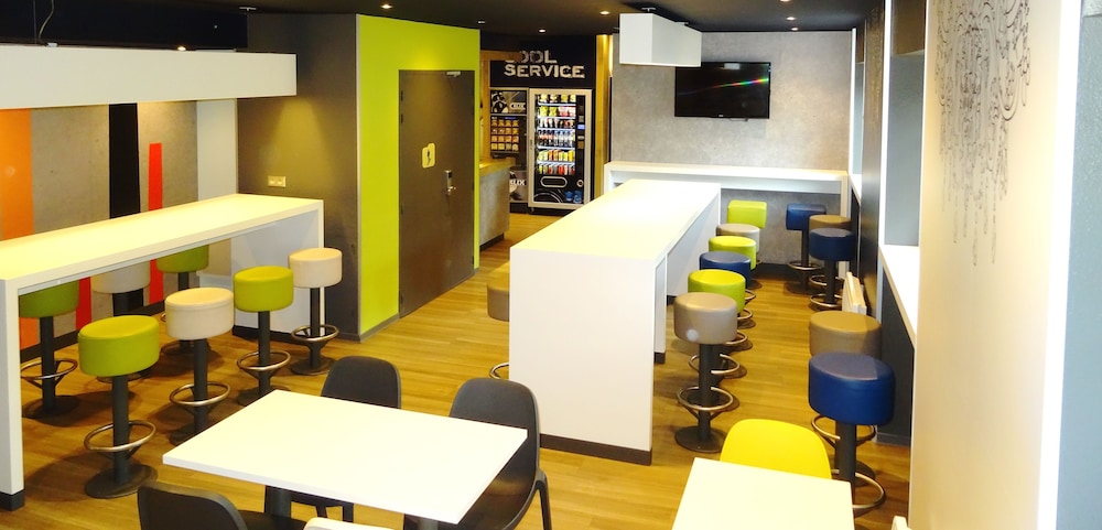 Ibis Budget Caen Gare 44/65