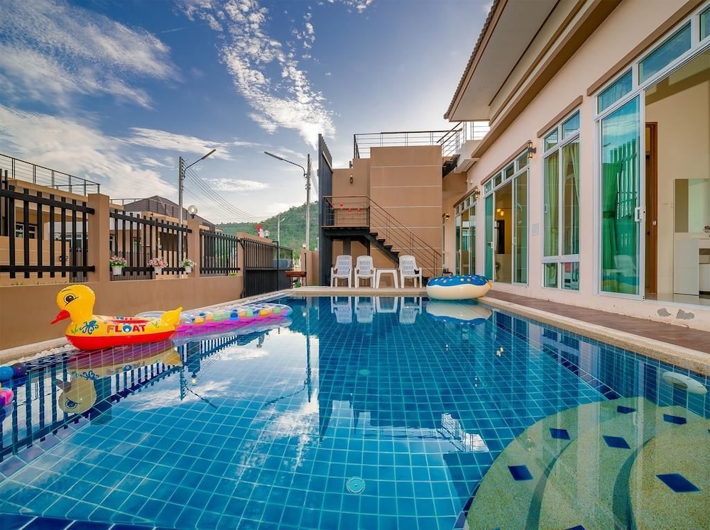 So Cool Pool Villa 16/20