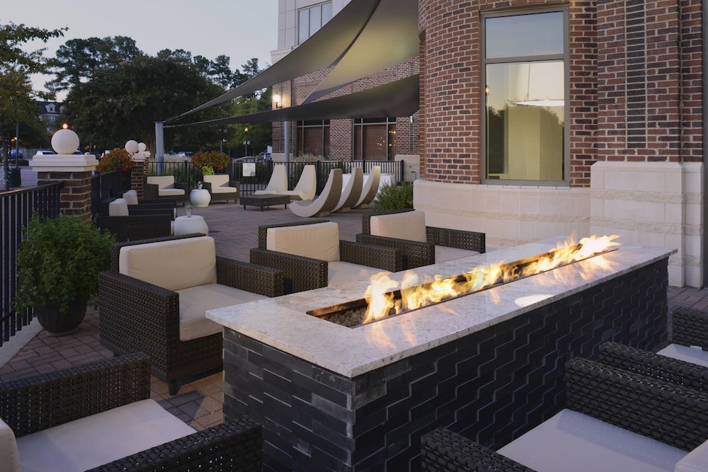 Newport News Marriott at City Center 50/62