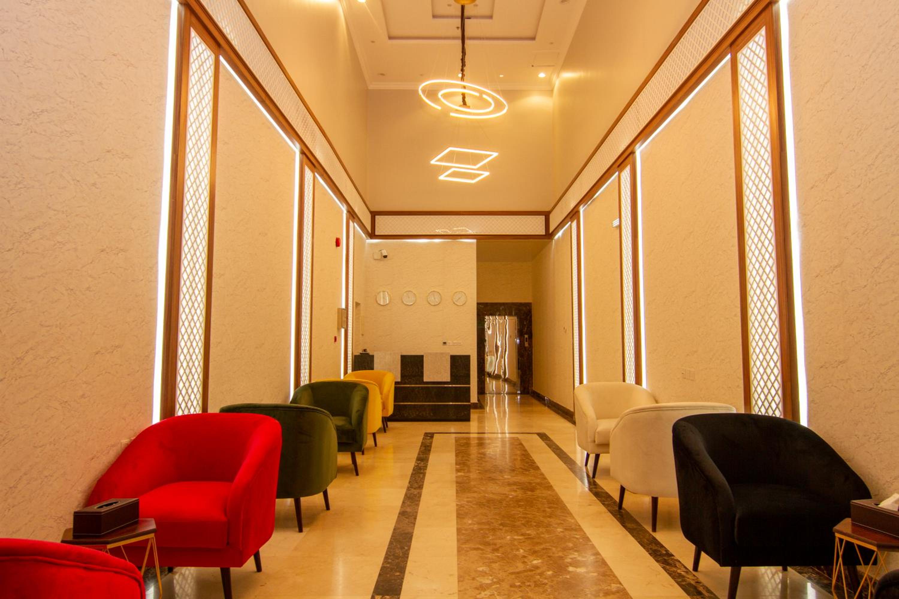 XYZ Hotel Al Falah 12/18
