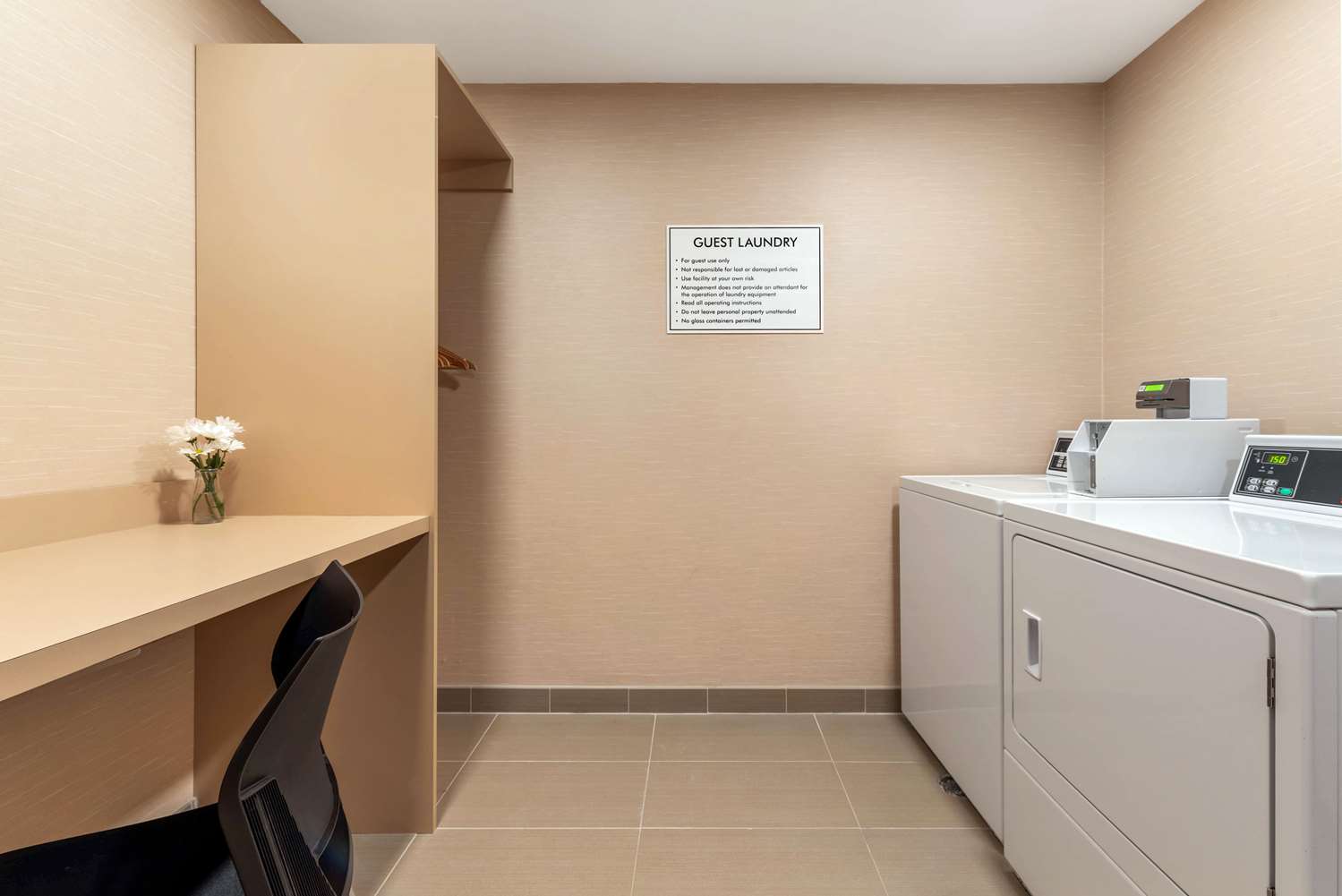 Comfort Inn & Suites near Route 66 35/35