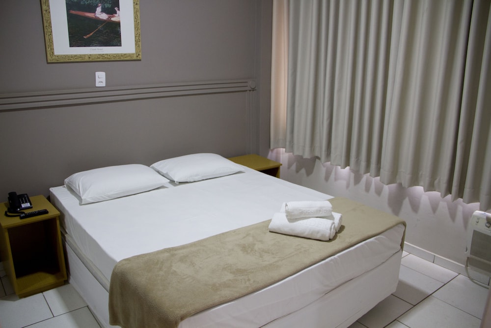 Presidente Hotel 25/38