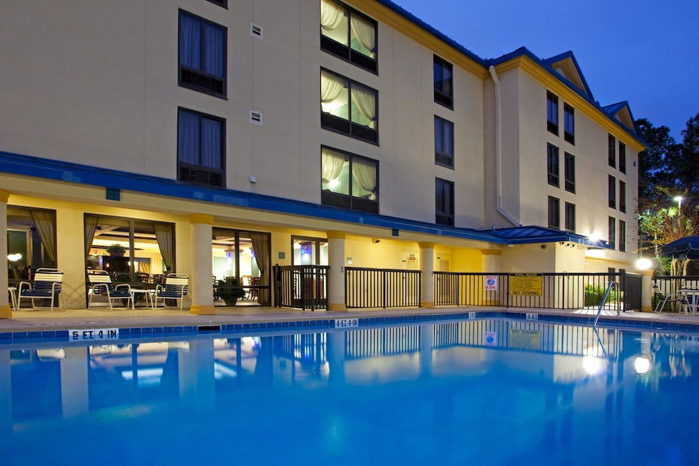 Holiday Inn Express Hotel And Suites Jacksonville South 1/59