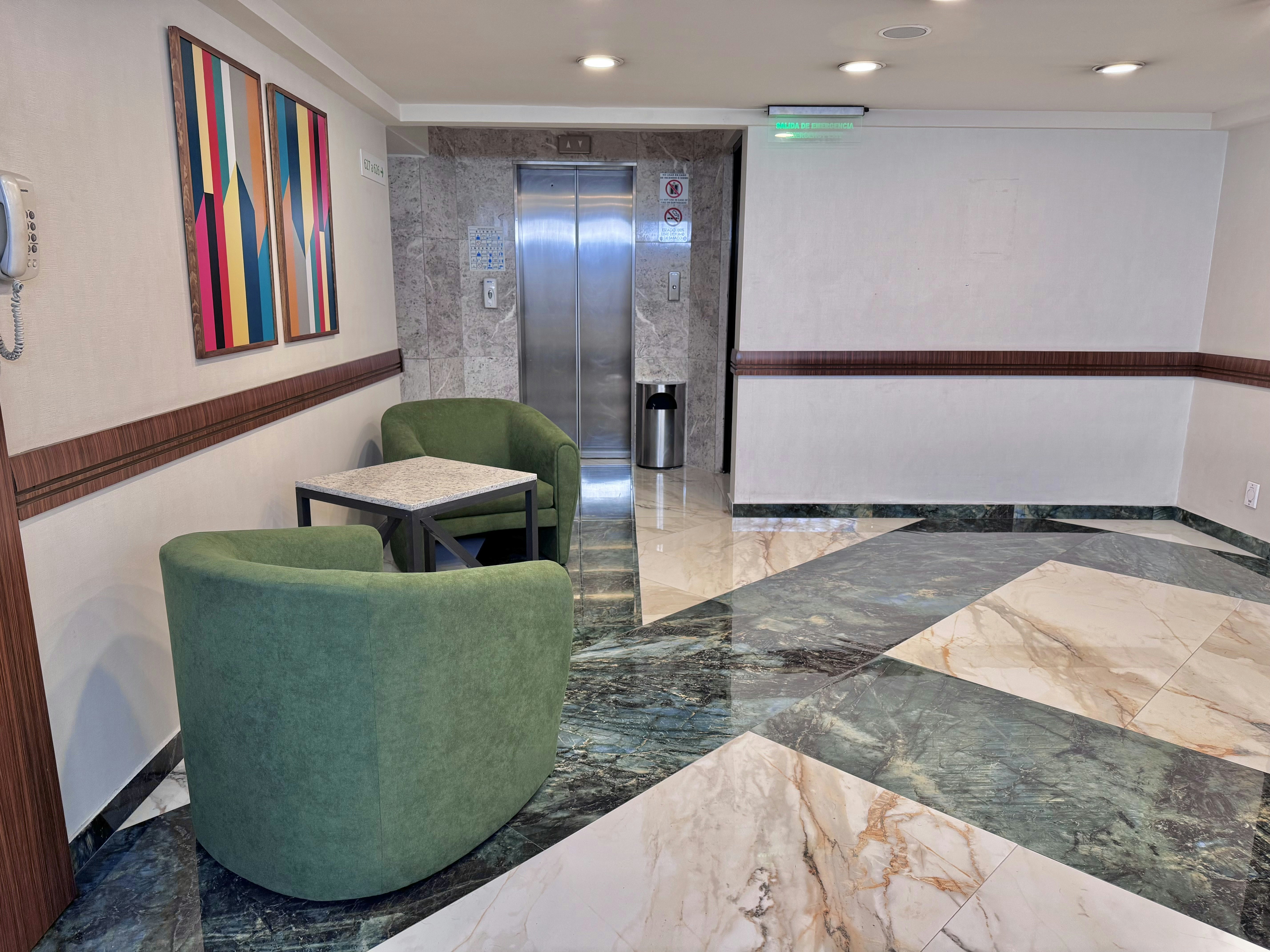 Holiday Inn Ciudad de Mexico Trade Center 15/80