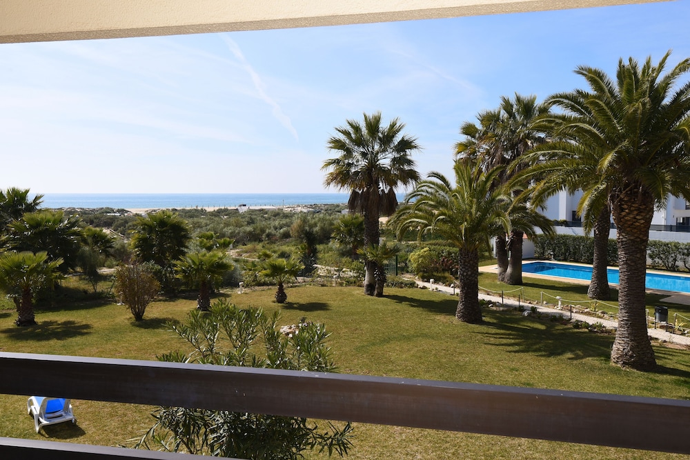 Praia Da Lota Resort Formerly Turoasis 26/57