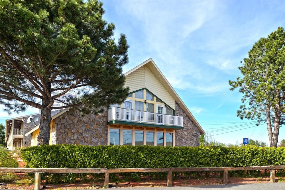 Americas Best Value Inn-Plattsburgh 1/40
