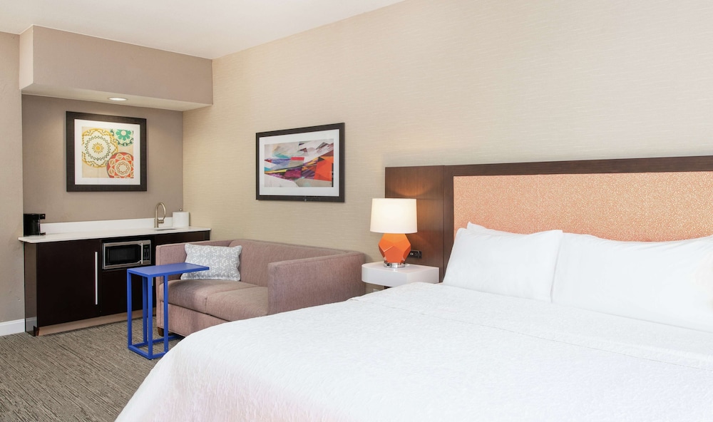 Hampton Inn Phoenix Airport North 17/53