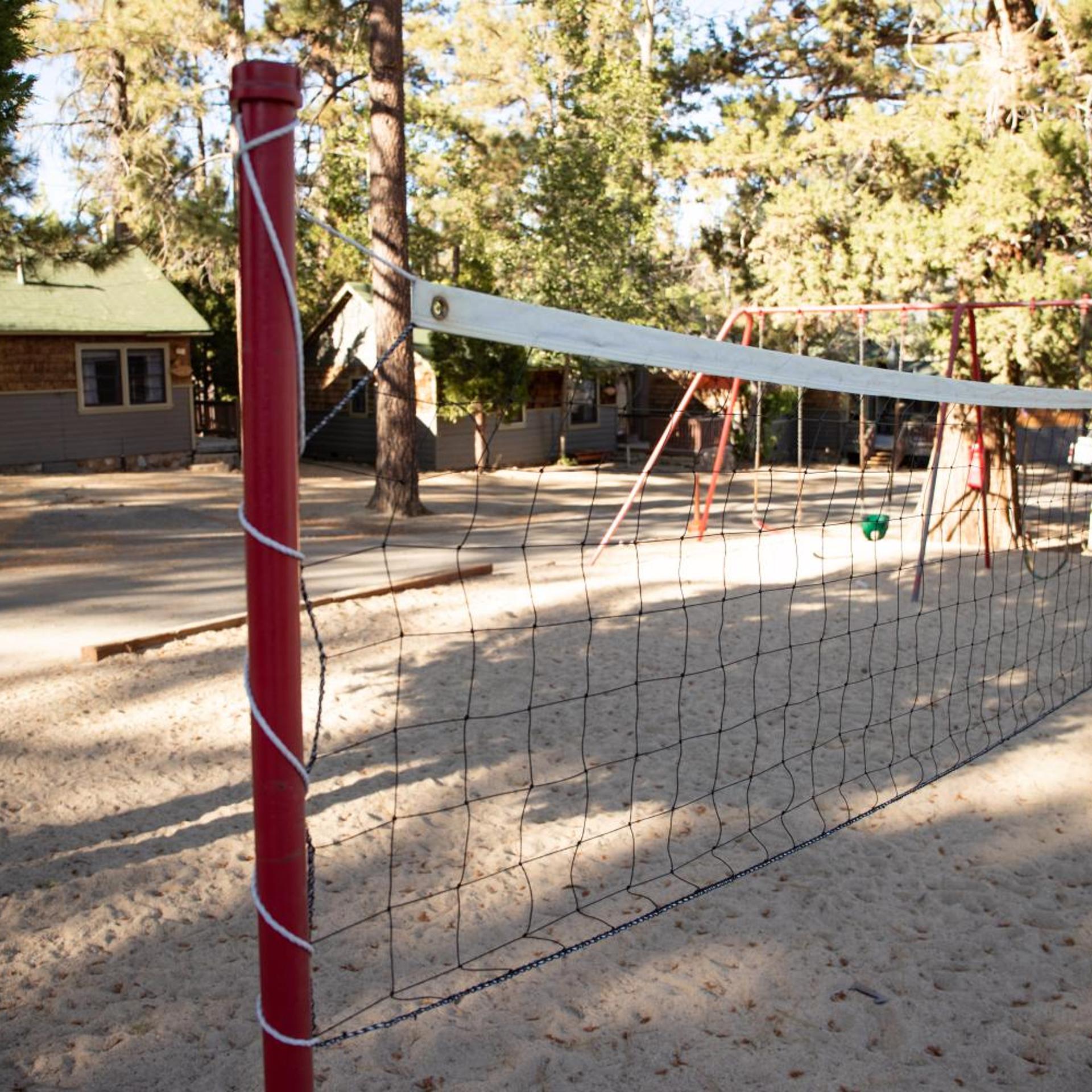 Lodge House - Family Cabin with Pool Table by Big Bear Vacations 22/28