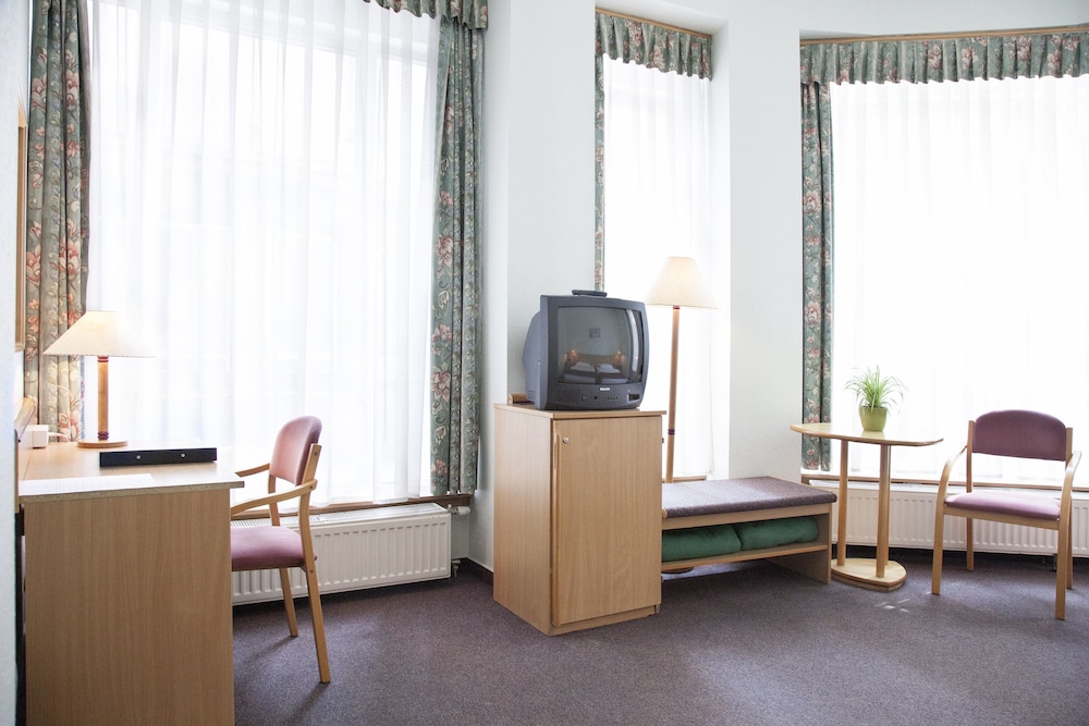 Pilvax Hotel Budapest 6/75