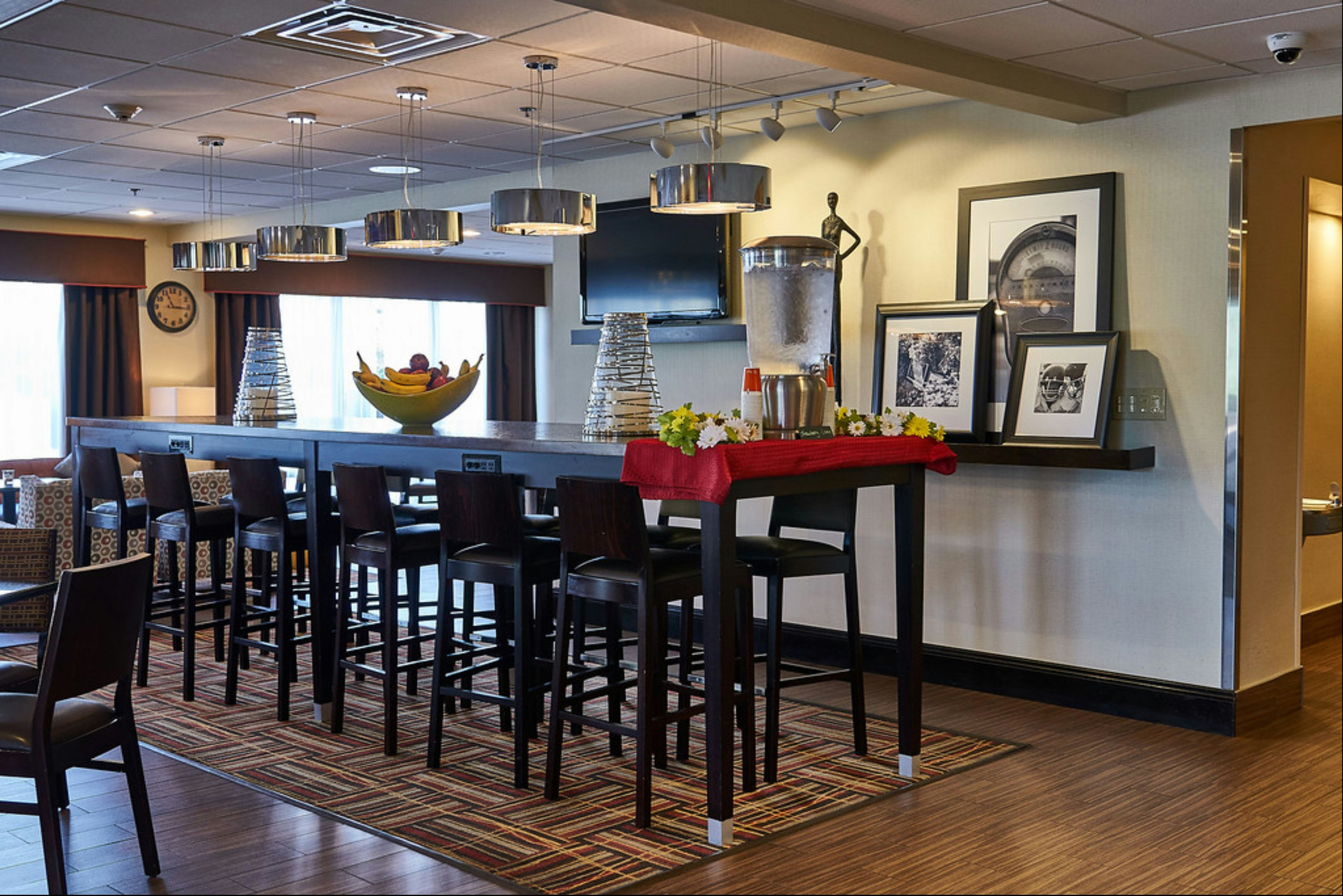 Hampton Inn Uniontown 45/63