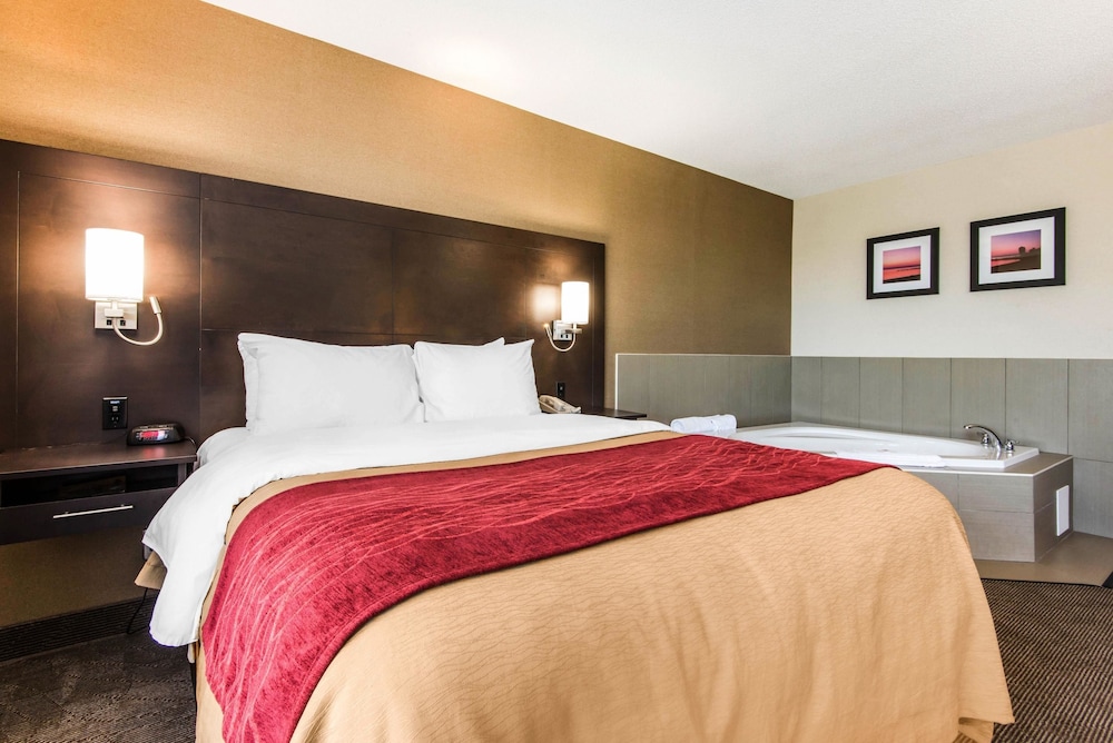Comfort Inn Owen Sound 3/33
