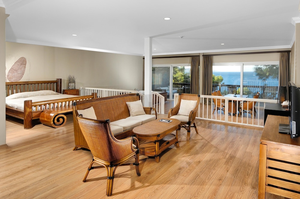 Sarpedor Boutique Hotel 28/48