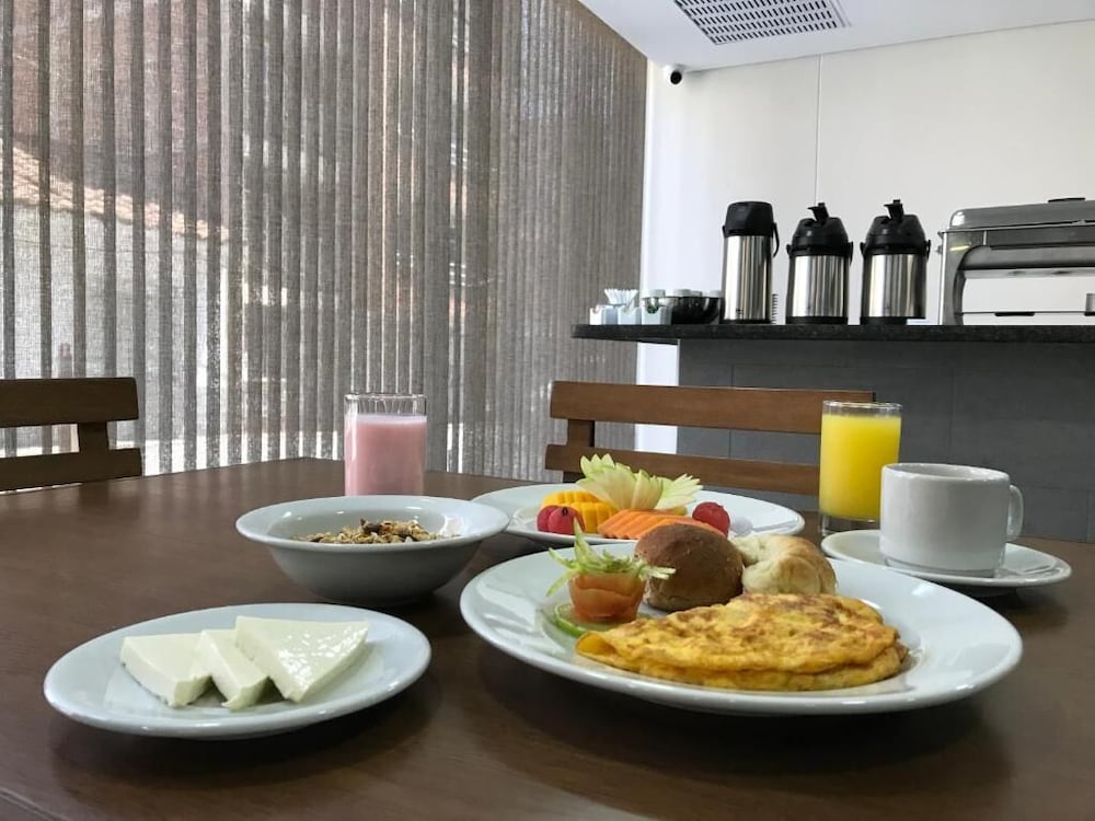 Arame Hotel 33/50