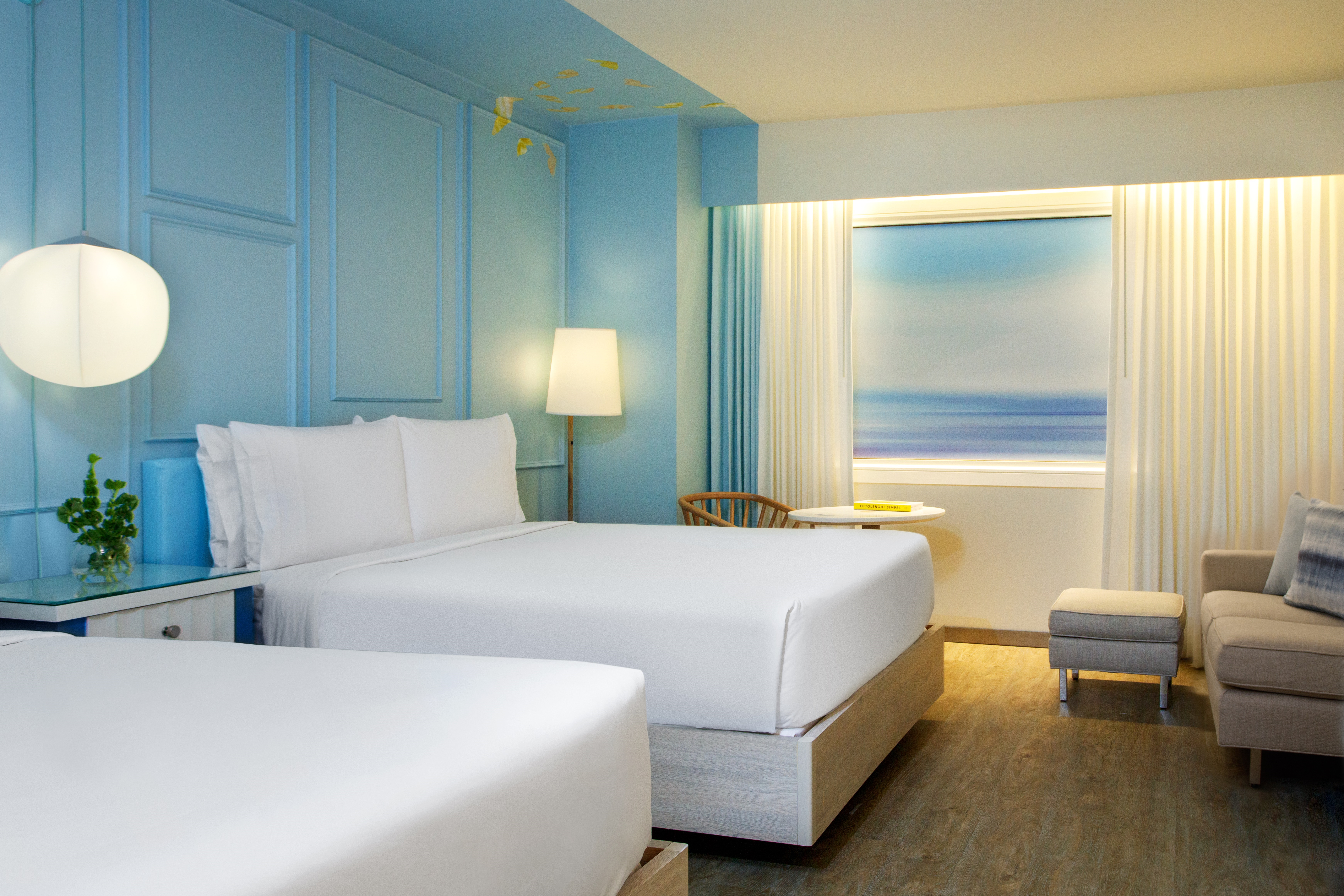 Inner, Queen Bed