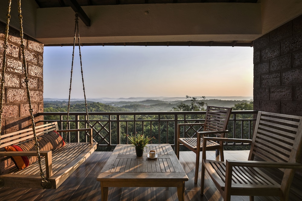 The Fern Samali Resort 28/72