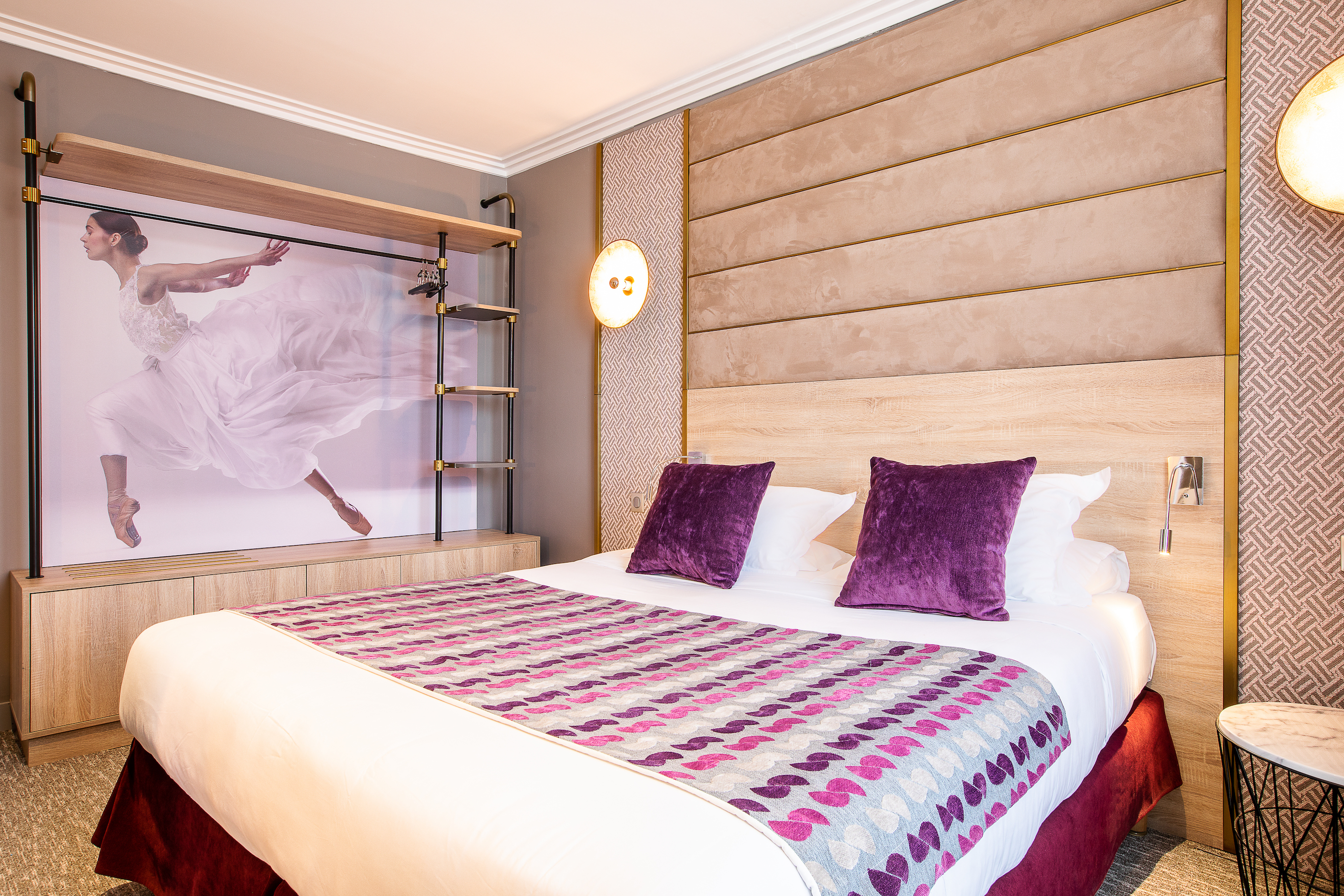 SUPERIOR, DOUBLE BED
