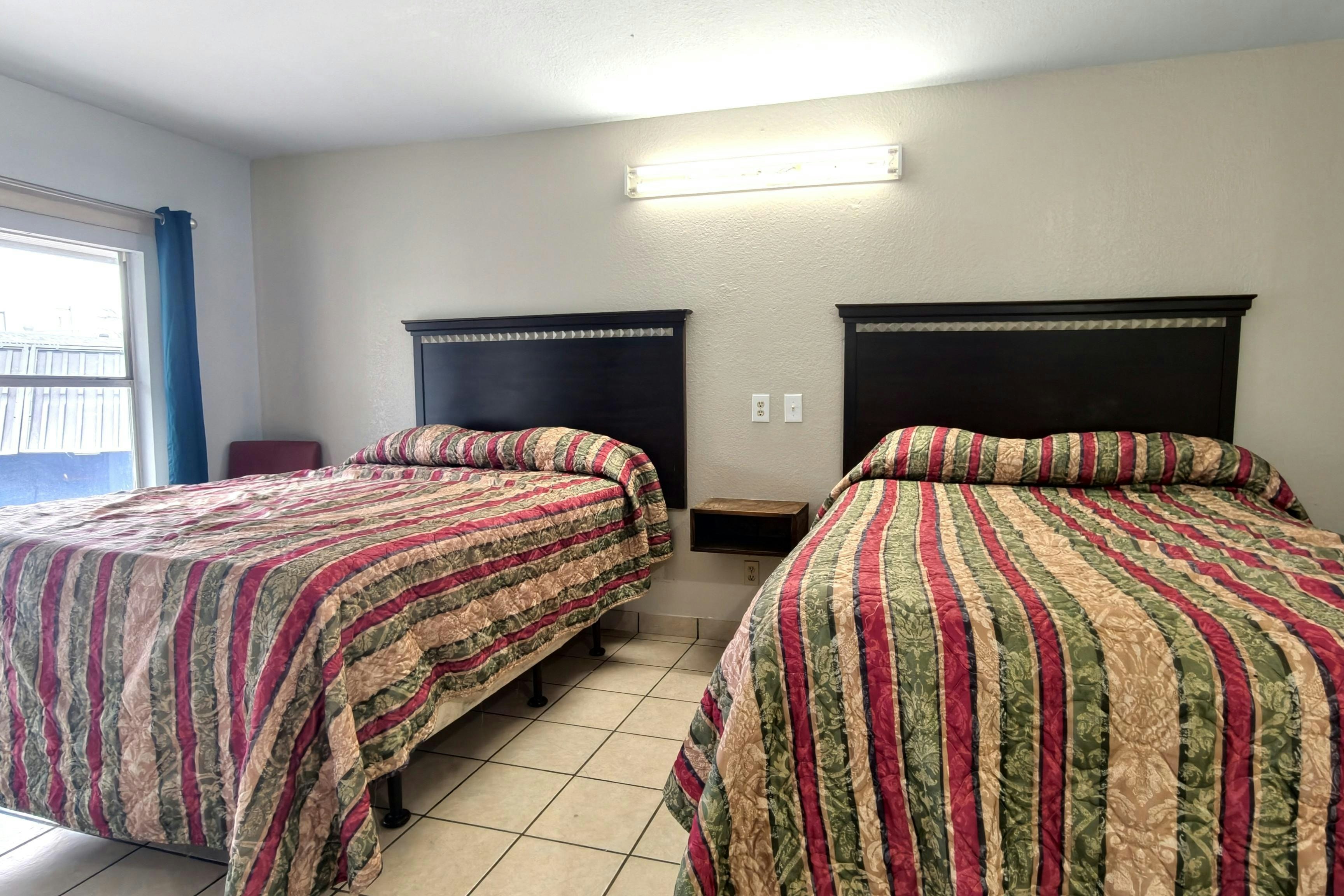 Best Budget Inn San Marcos, TX 21/31