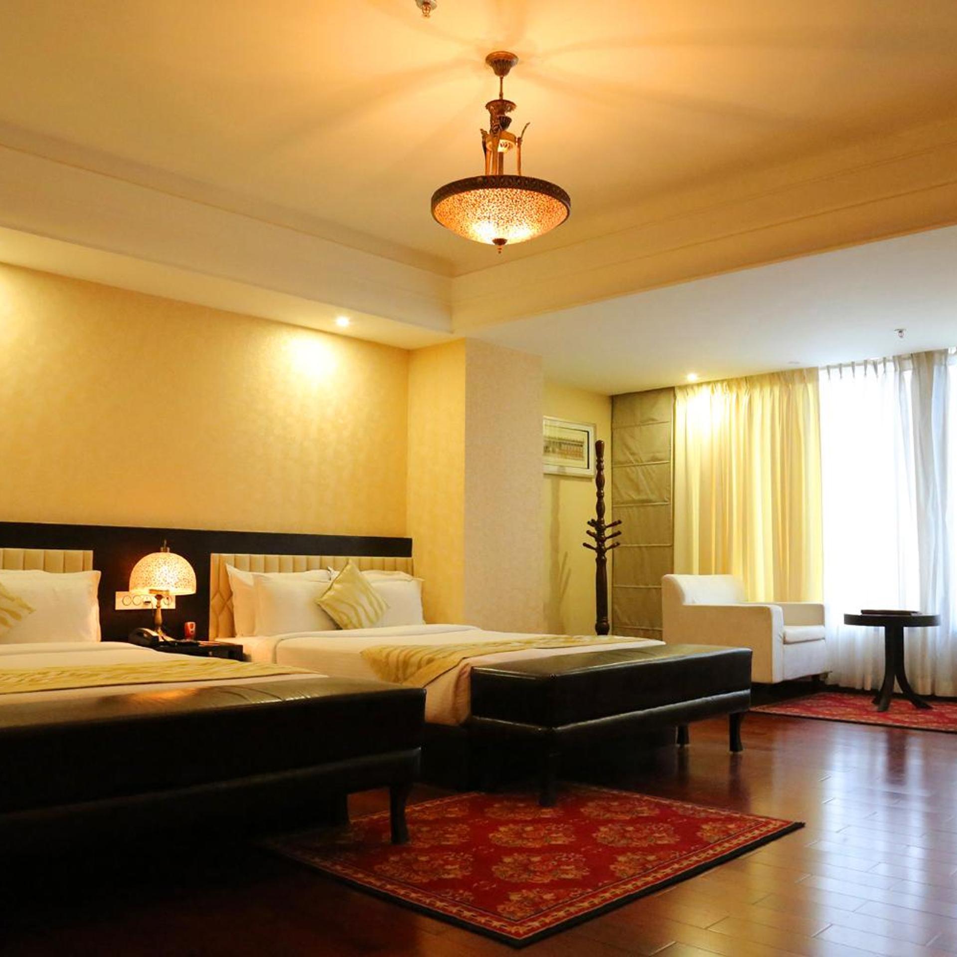 Hotel Trinity Grand 13/29