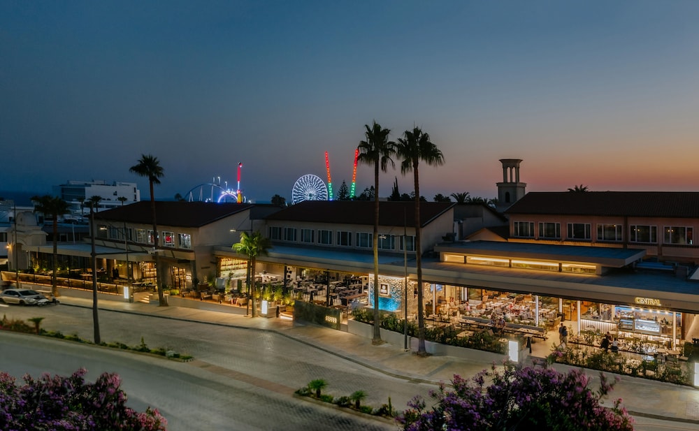 Napa Plaza Hotel-Adults Only 3/49
