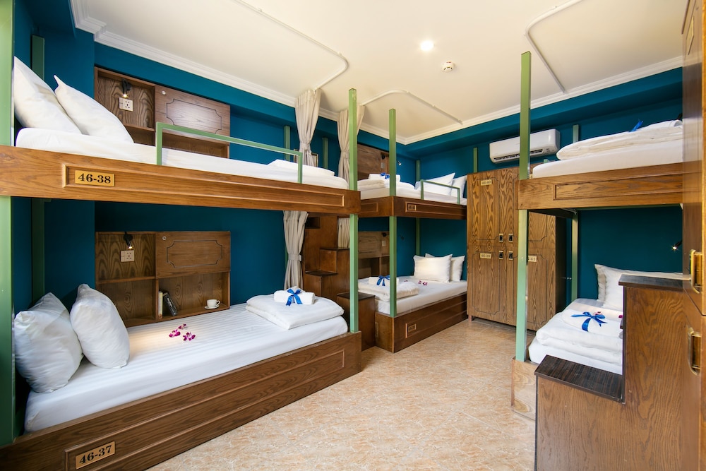 Little Charm Hanoi Hostel 15/39