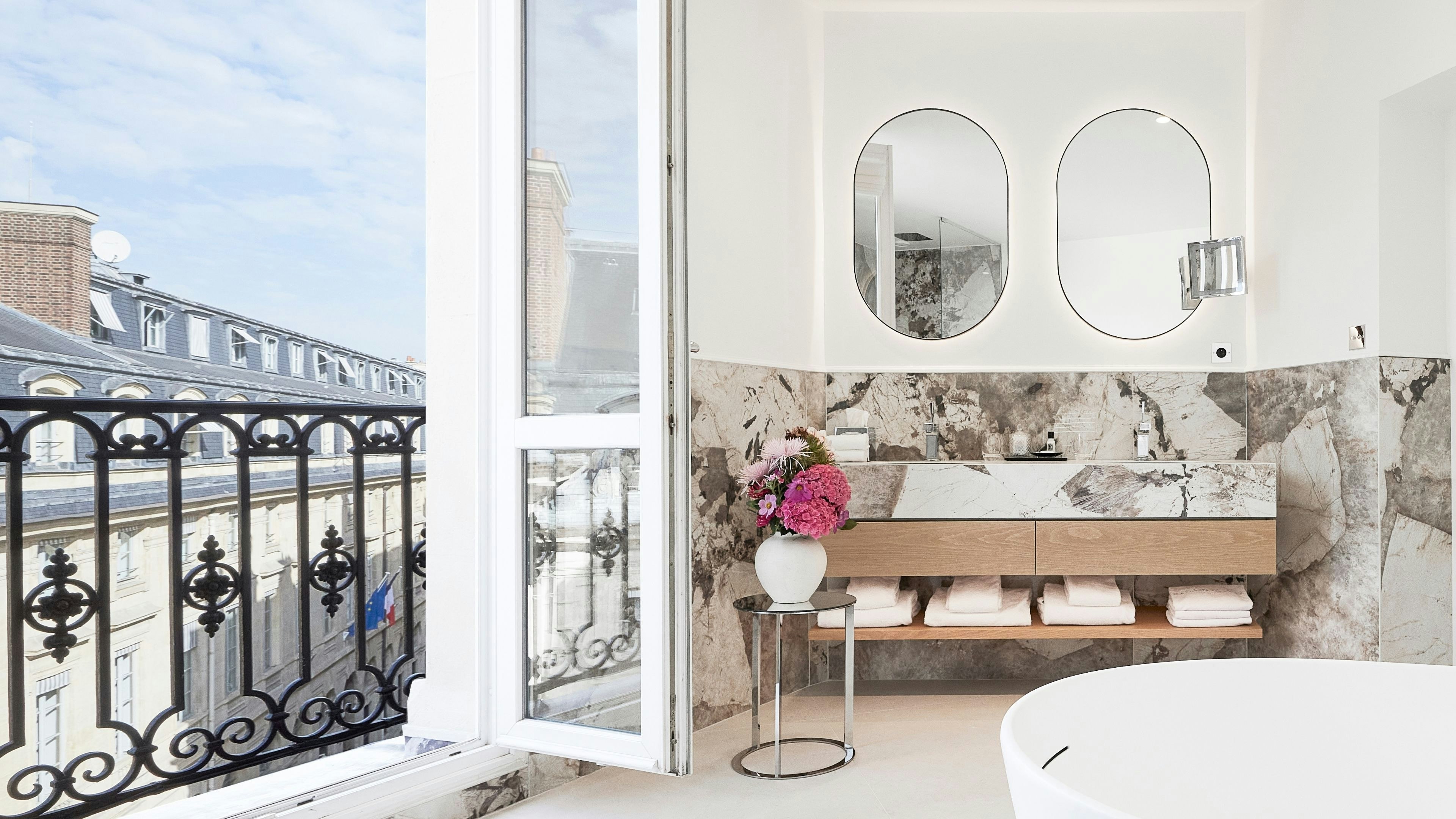 GRAND HOTEL DU PALAIS ROYAL 27/50