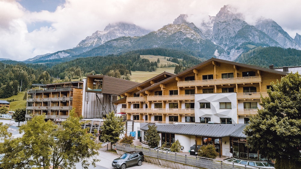 Salzburgerhof Hotel 6/71