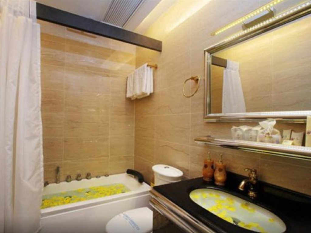 غرفة تنفيذية بسرير مزدوج بإطلالة على المدينة، A Em Hotel 8a Thai Van Lung 4/4